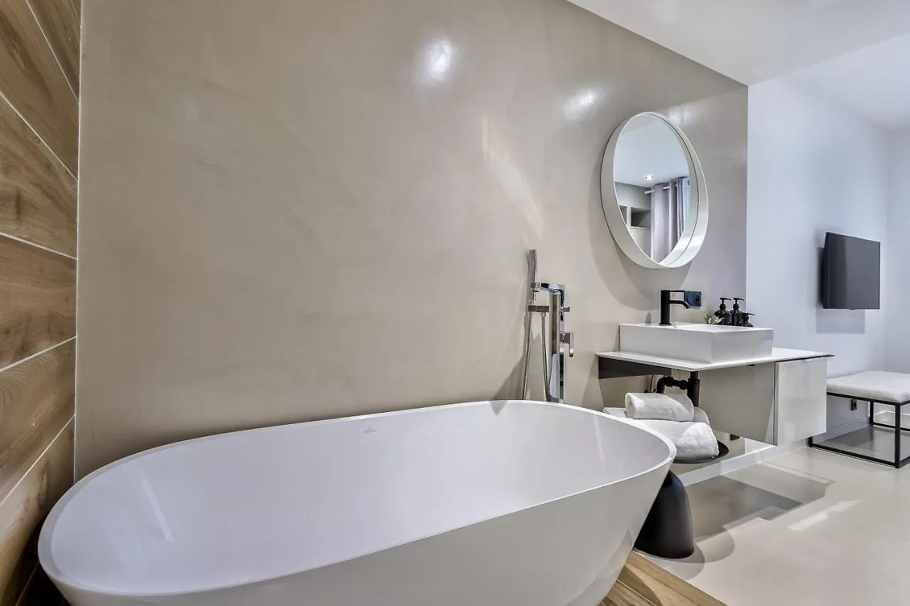 Le 15 Sainte Claire - Luxe Et Prestige Apartment Annecy