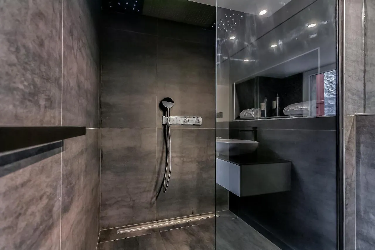 Le 15 Sainte Claire - Luxe Et Prestige Apartment Annecy France